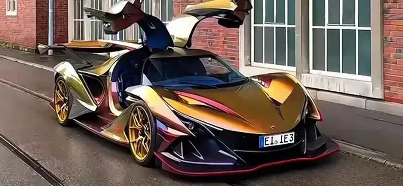 Ferrari LaFerrari: The 963 - HP Hybrid Hypercar That Redefined Maranello's Pinnacle